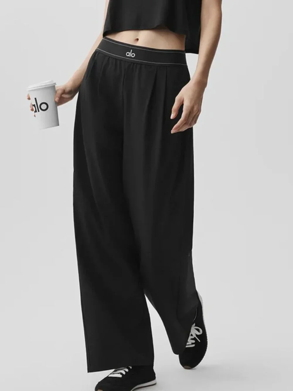 NWT Alo Yoga Suit Up Trouser Black Wide Leg Pant Regular 30" Inseam π€πββοΈ - Picture 6 of 8